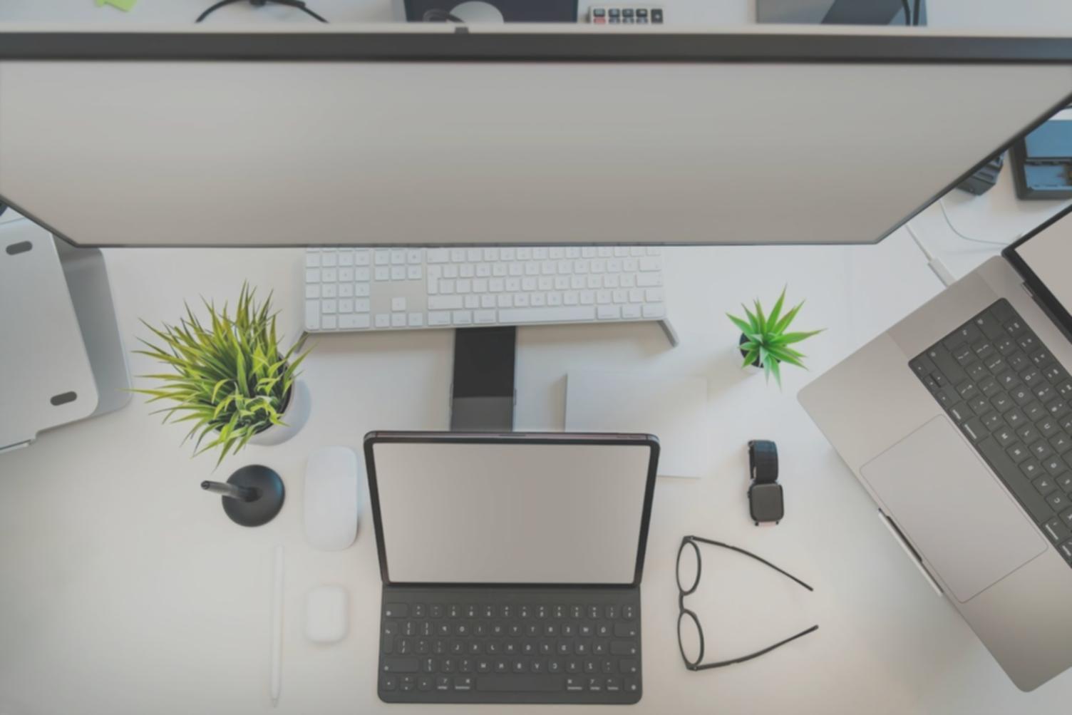 Esercizio interattivo di programmazione SQL sulla piattaforma